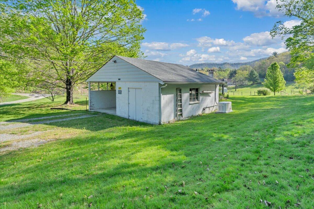 3870 Harborwood Road Salem, VA 24153 - Photo 36 of 53 36-MIB01287
