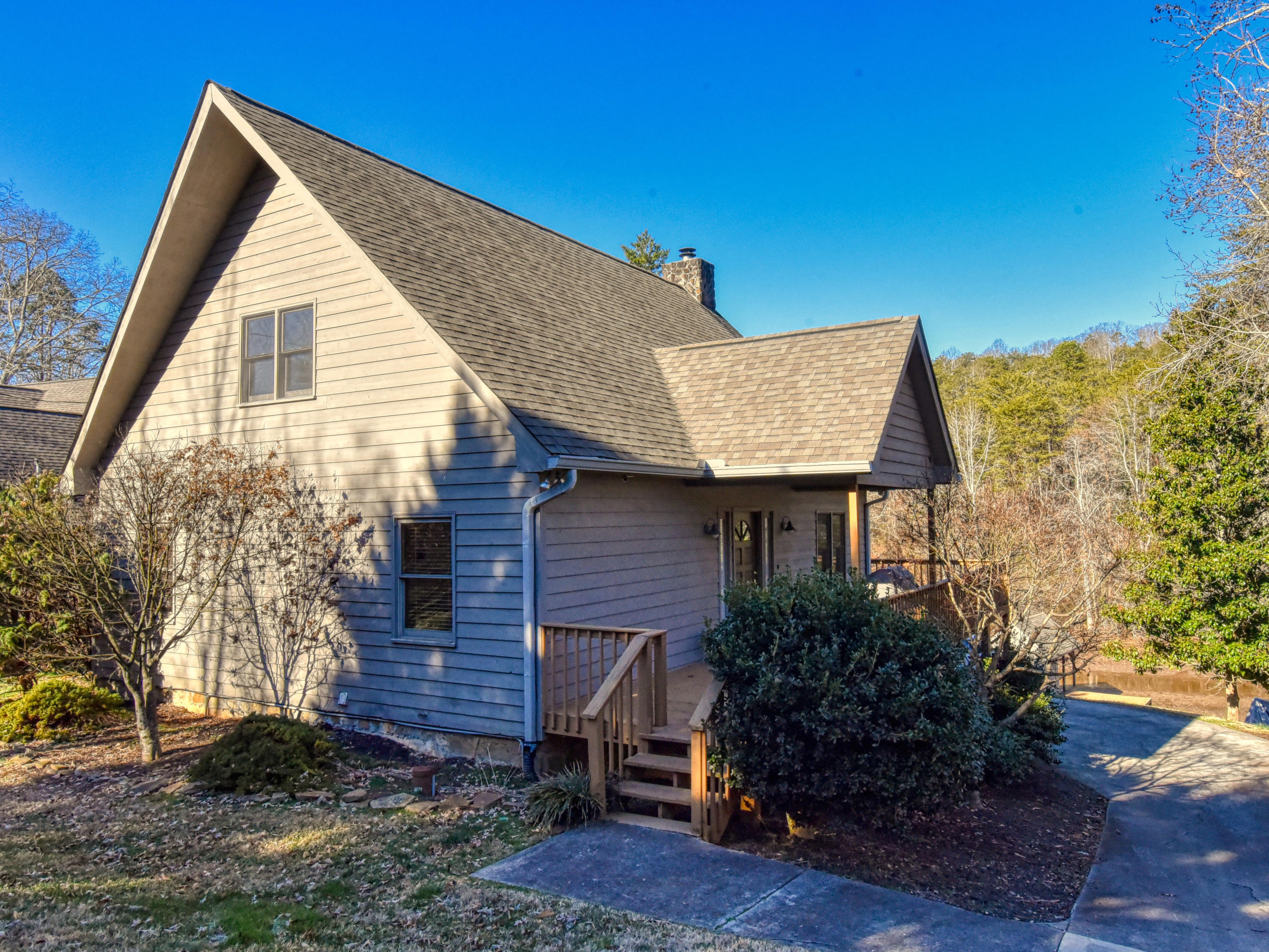 3252 Devault Road Louisville, TN 37777 - Photo 1 of 37 3252 Devault Road
