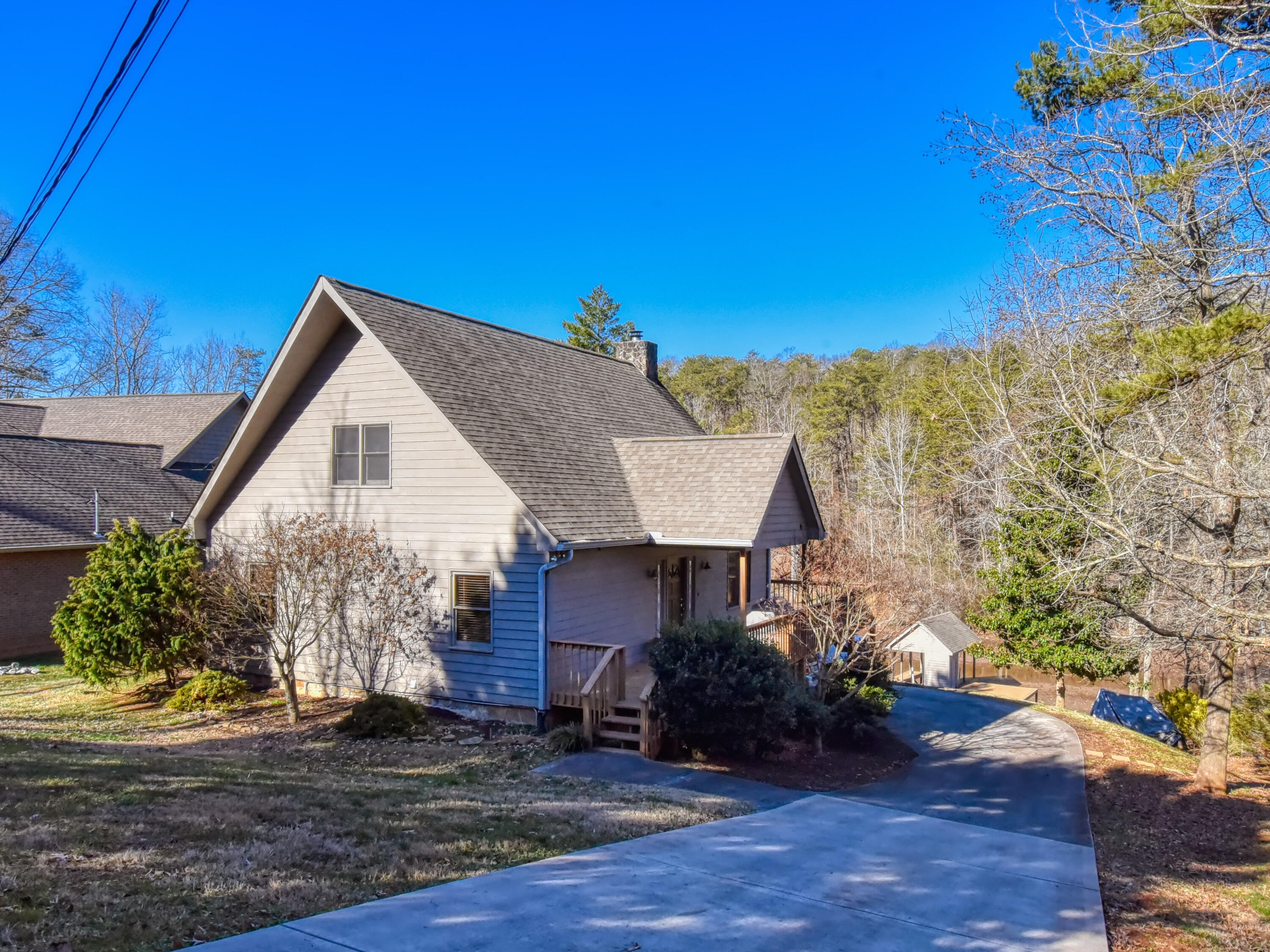 3252 Devault Road Louisville, TN 37777 - Photo 3 of 37 3252 Devault Road