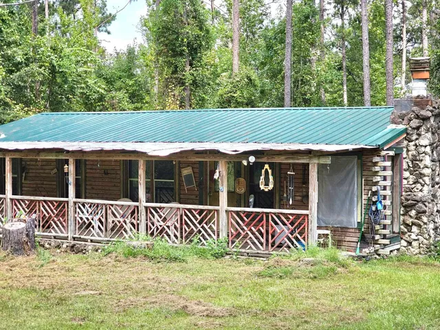 $220,000 | 238 Winding Creek Lane, Quincy, FL 32351