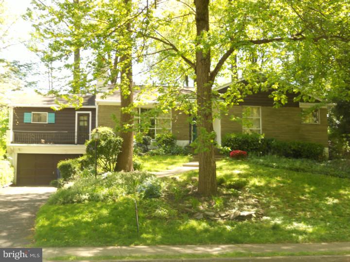 318 Valley Brook Road Ambler, PA 19002 - Photo 2 of 15 Exterior Front