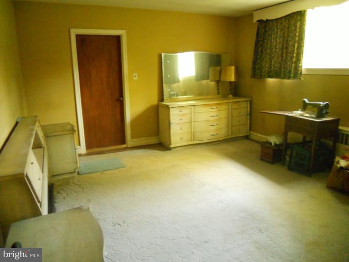 318 Valley Brook Road Ambler, PA 19002 - Photo 11 of 15 Bedroom - Main