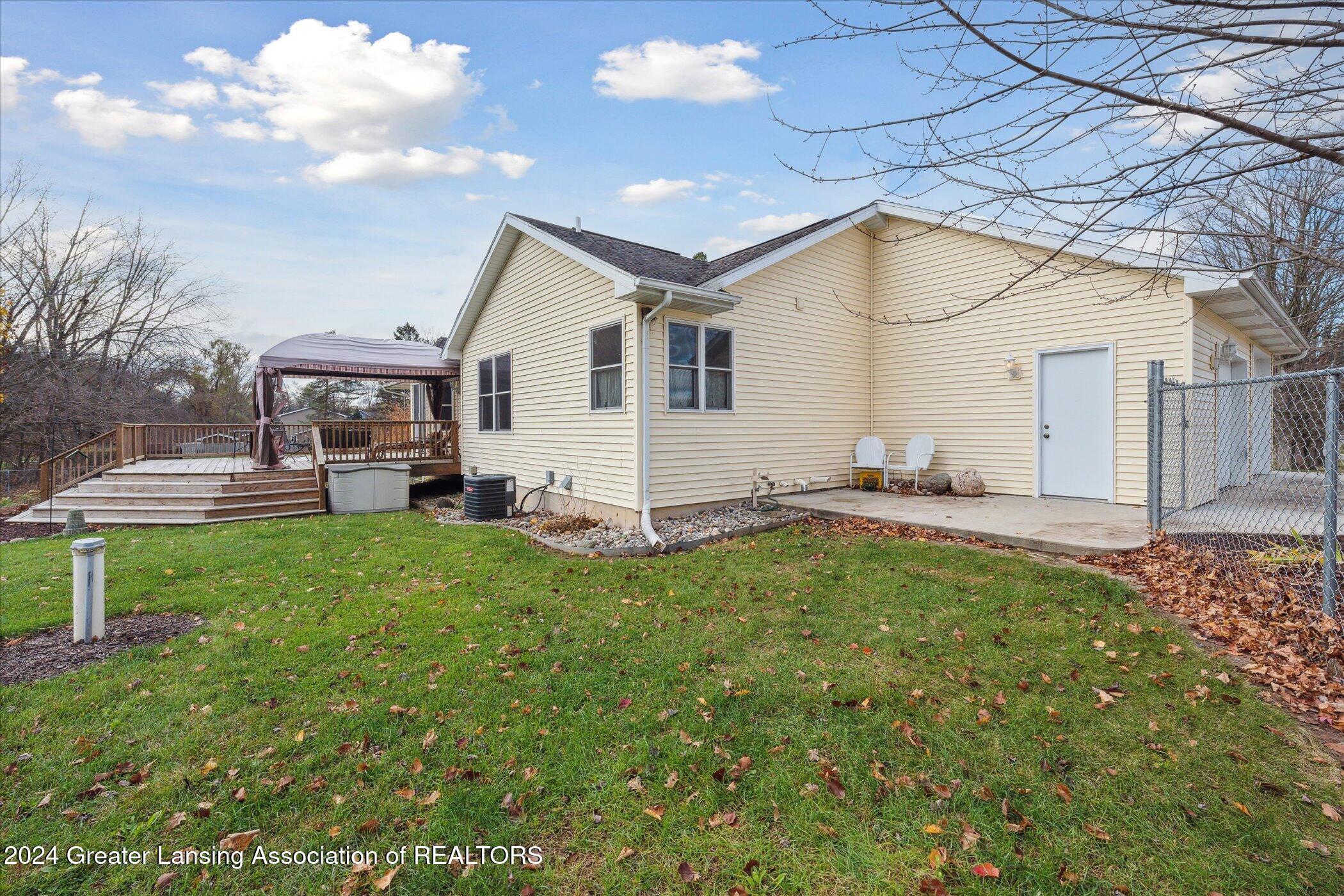 660 Creyts Road Dimondale, MI 48821 - Photo 47 of 59 46-660-Creyts-Rd-Dimondale-MI-48821-Wind