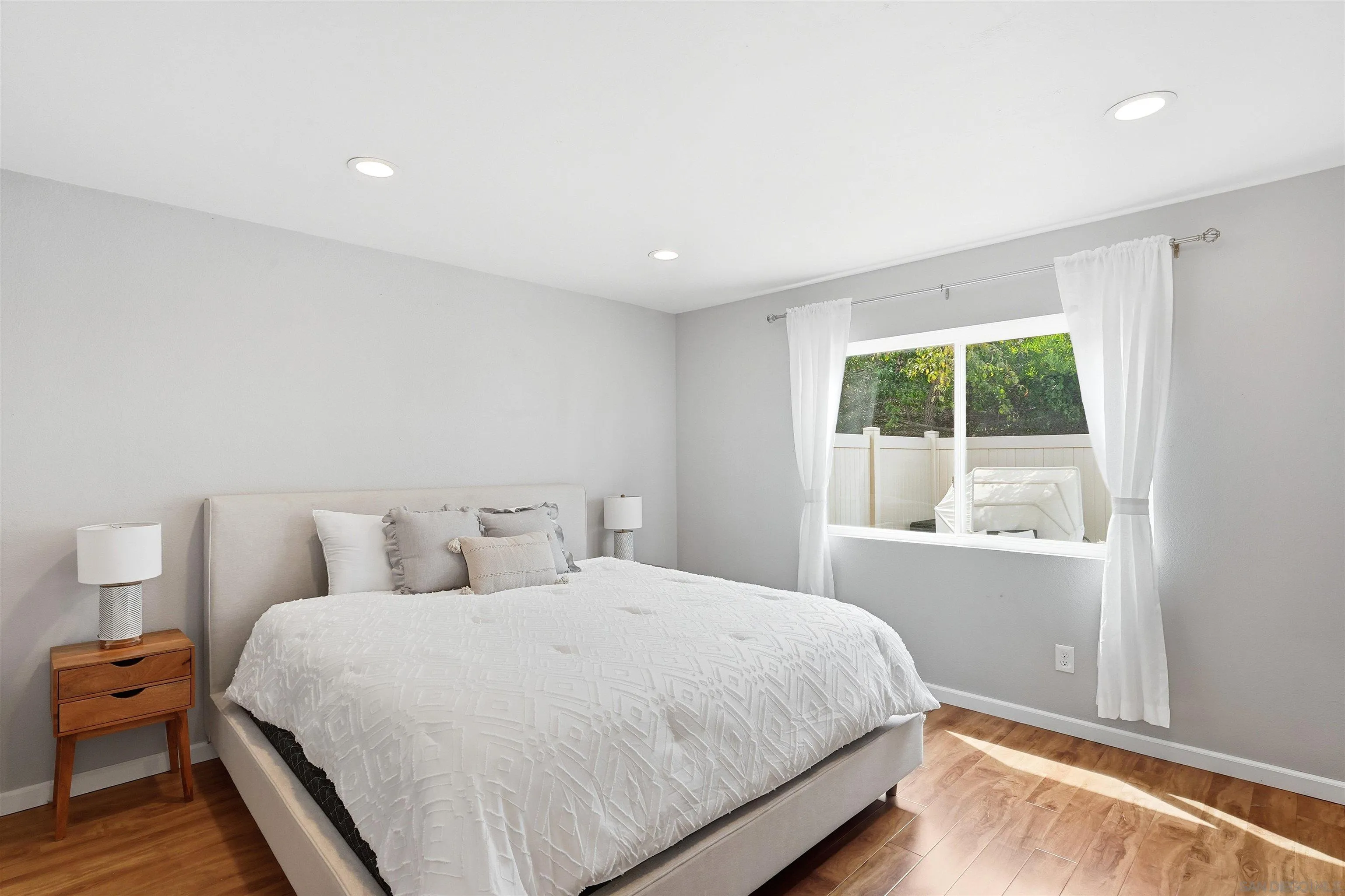 2304 Meadowridge Place Spring Valley, CA 91977 - Photo 16 of 36