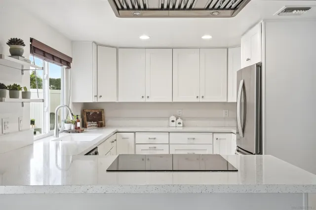 $814,900 | 2304 Meadowridge Place, Spring Valley, CA 91977