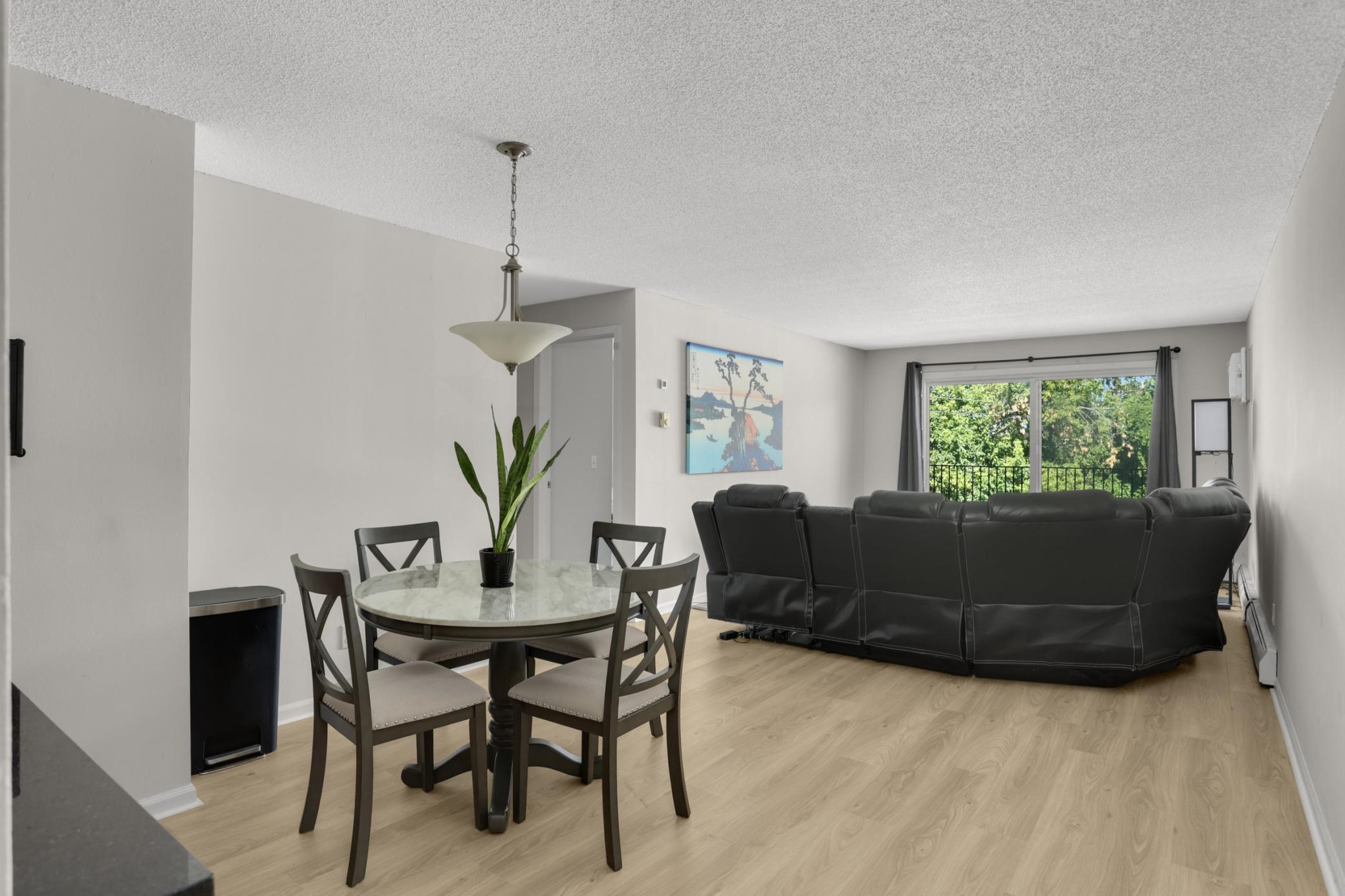 520 Ridgewood Avenue, Unit 102 Minneapolis, MN 55403 - Photo 4 of 43 Gallery Image 4