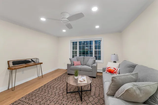 $2,200 | 50 Brookside Drive, Unit O3, Exeter, NH 03833