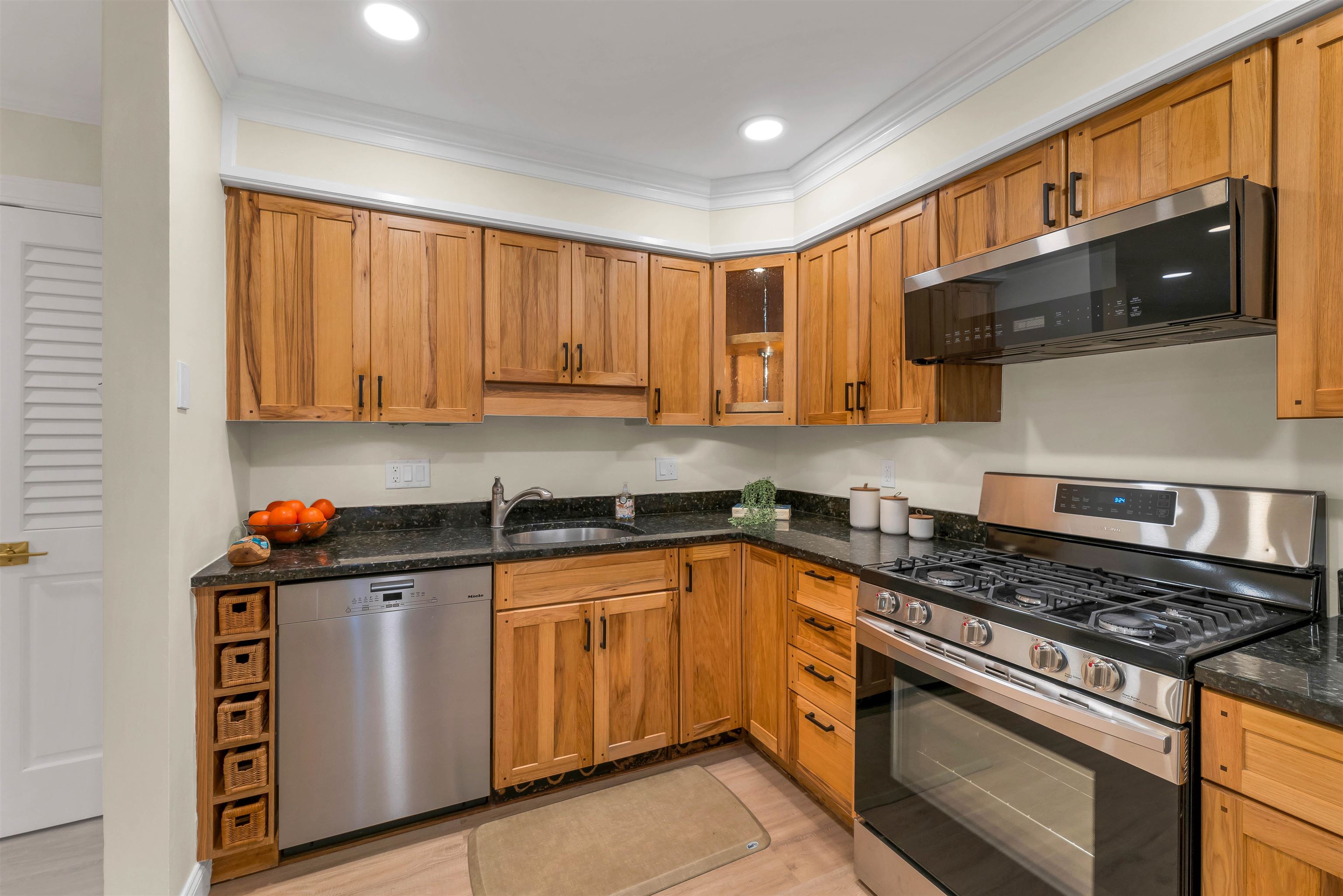 50 Brookside Drive, Unit O3 Exeter, NH 03833 - Photo 10 of 26