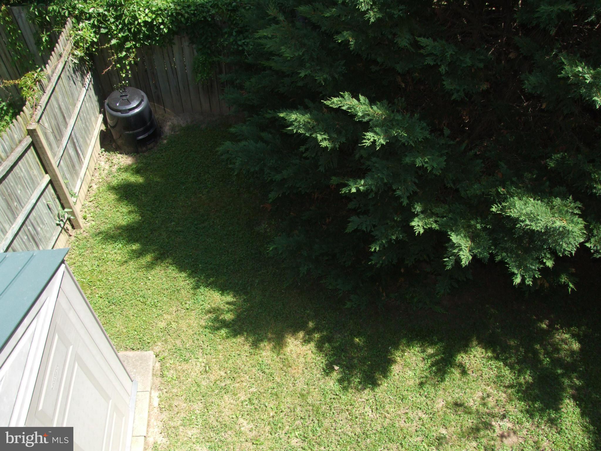 4619 Warren Tree Way Baltimore, MD 21229 - Photo 22 of 25 Fenced Backyard