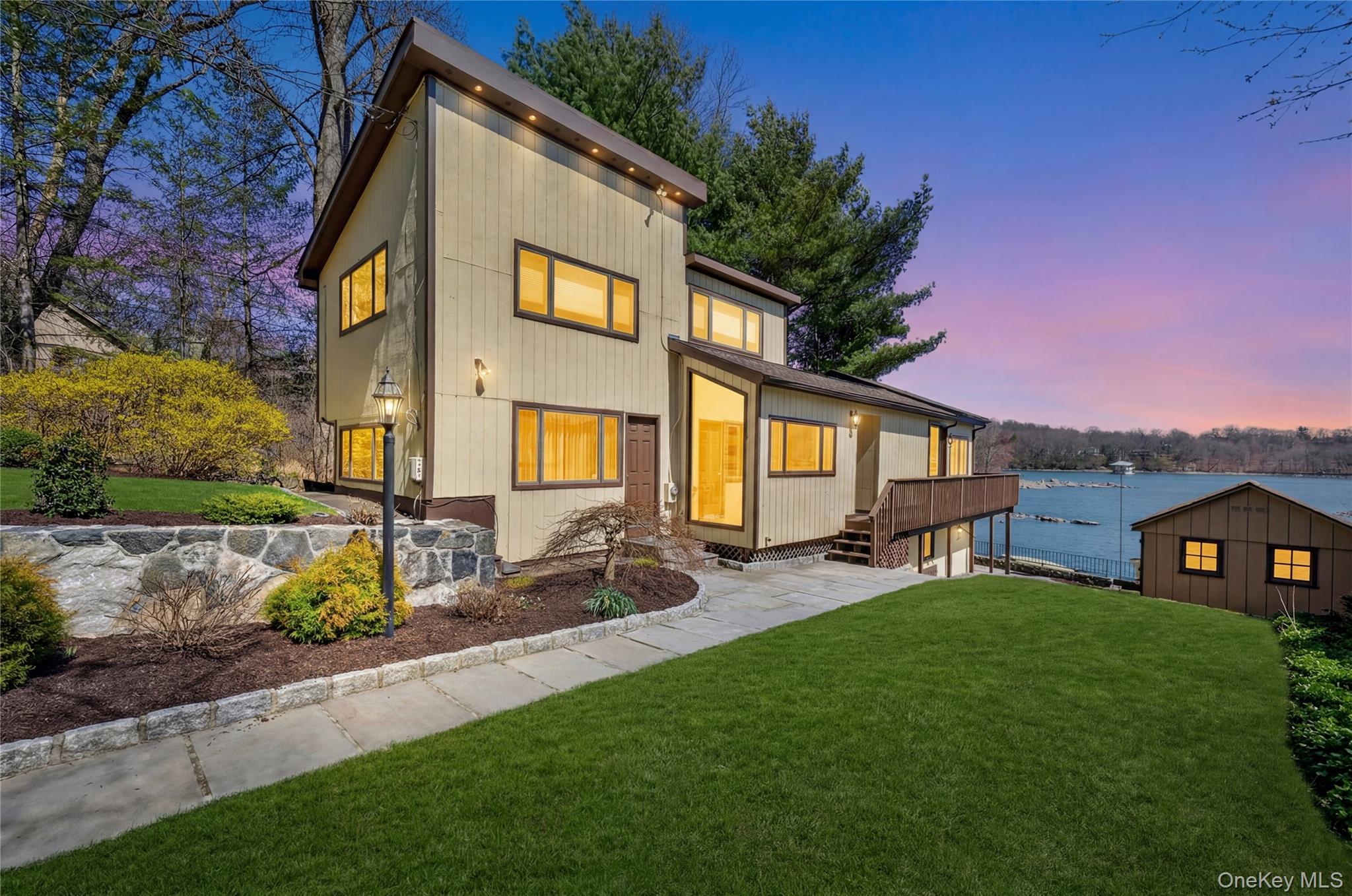 3 Lakeside Road Mahopac, NY 10541 - Photo 18 of 49 Twilight view of the house.