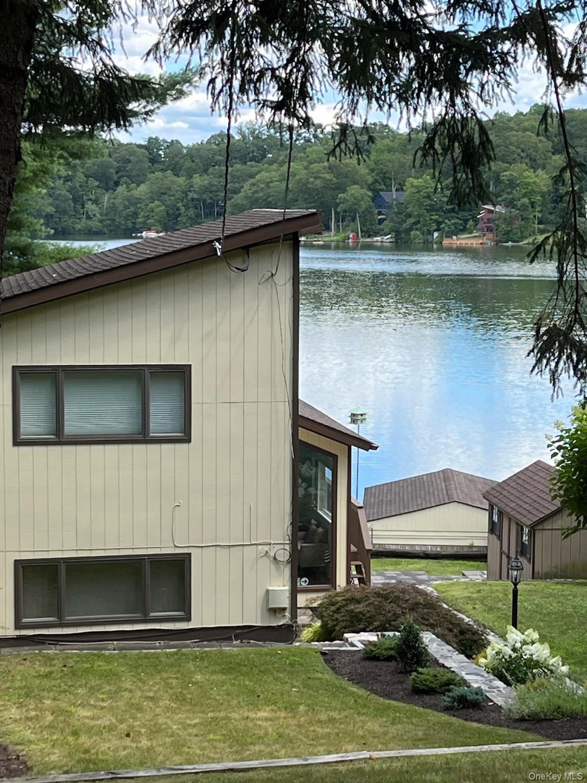 3 Lakeside Road Mahopac, NY 10541 - Photo 5 of 5 Seasonal view.