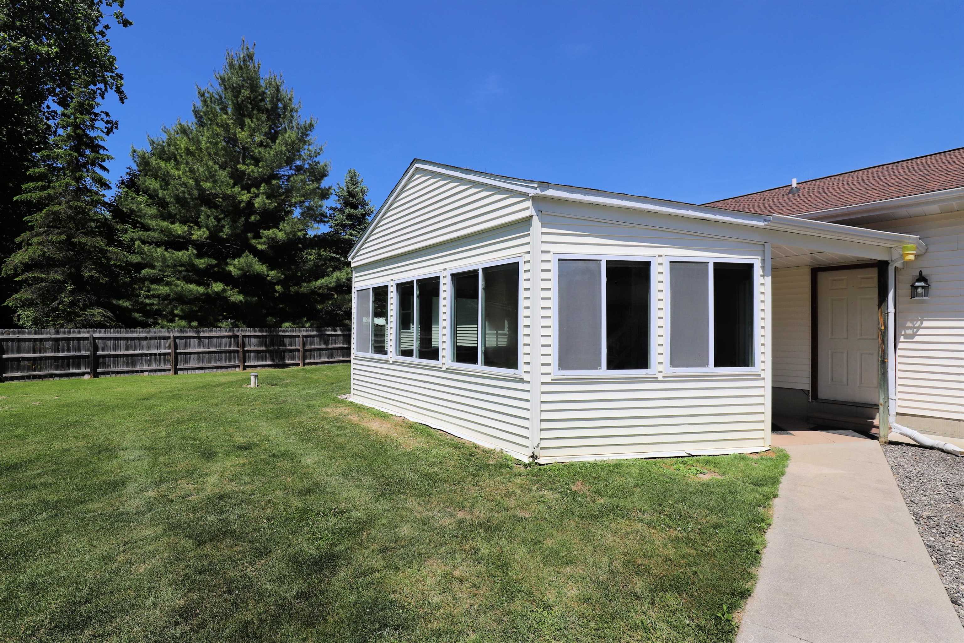 6285 Chicago Road Flushing, MI 48433 - Photo 38 of 41