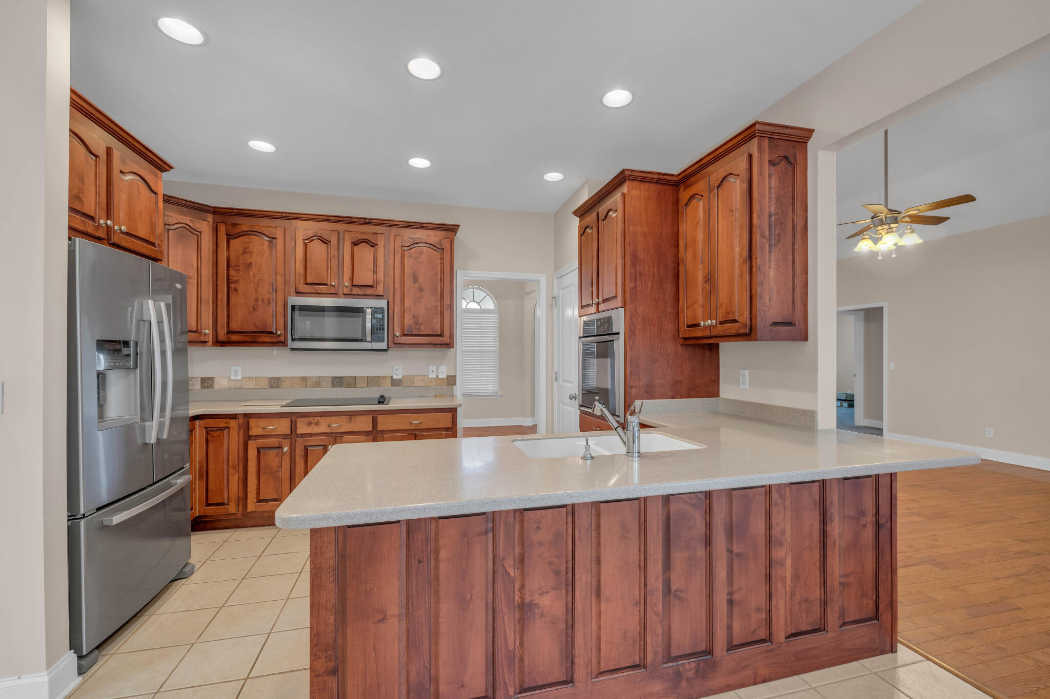 1025 South Ridge Drive Dalton, GA 30721 - Photo 11 of 30 4A8A8606
