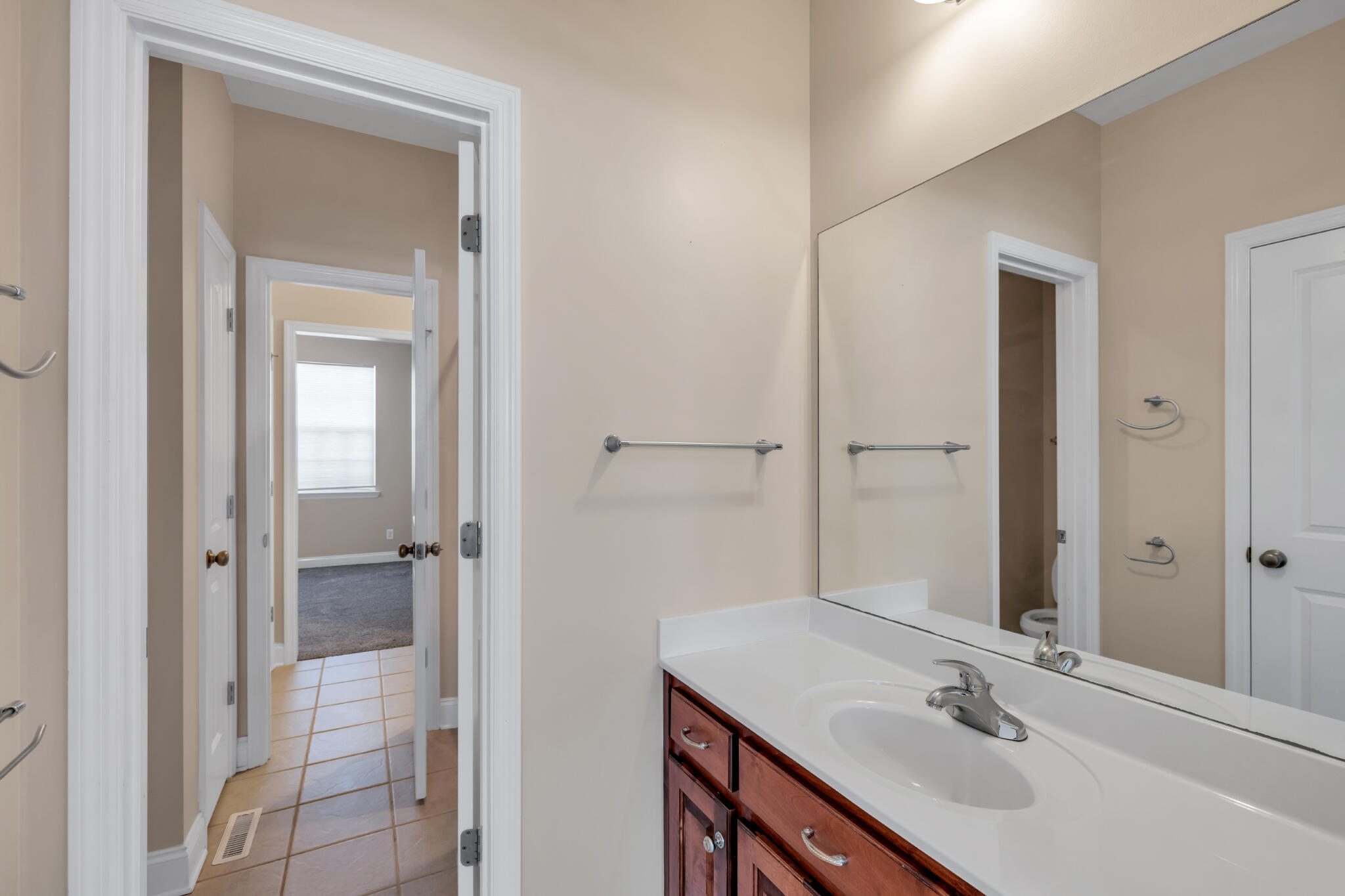 1025 South Ridge Drive Dalton, GA 30721 - Photo 15 of 30 4A8A8625