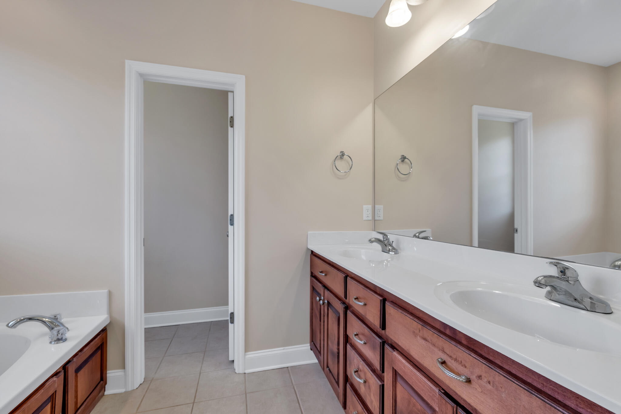 1025 South Ridge Drive Dalton, GA 30721 - Photo 20 of 30 4A8A8643