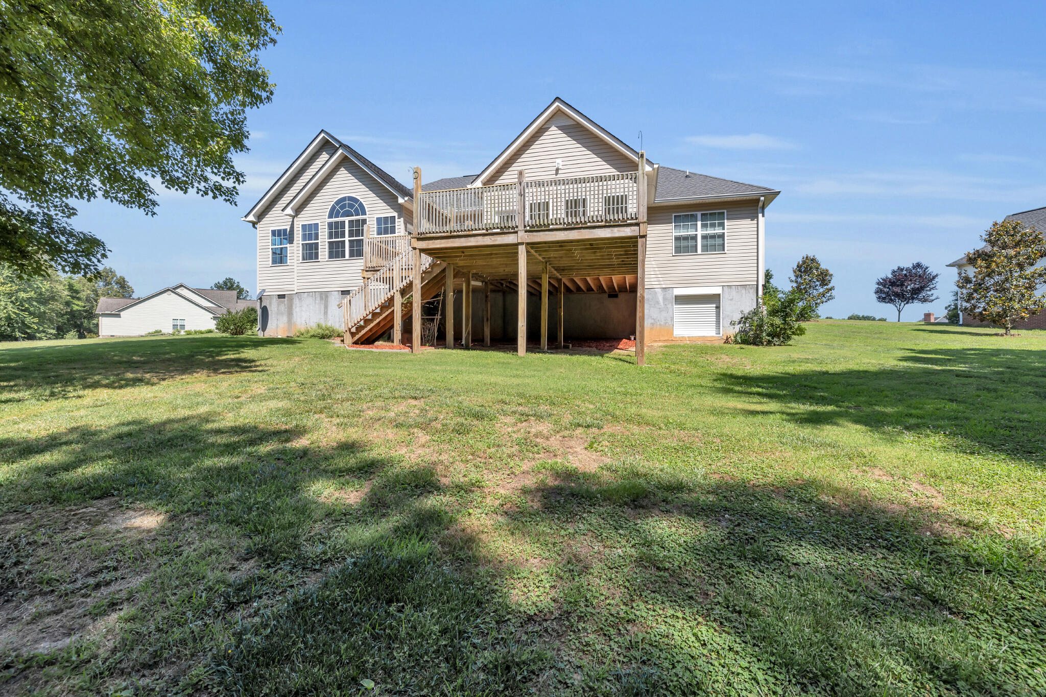 1025 South Ridge Drive Dalton, GA 30721 - Photo 26 of 30 4A8A8569
