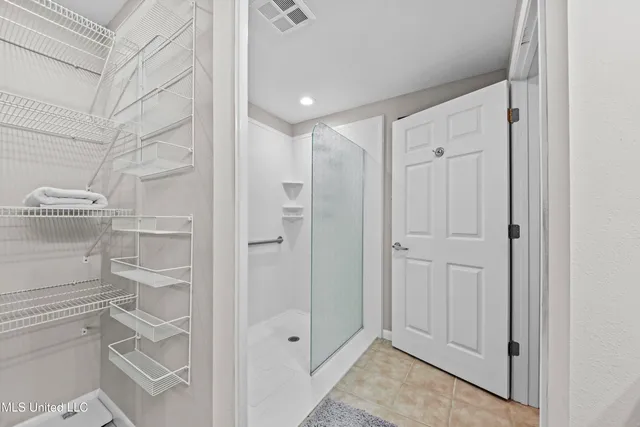 $347,500 | 2230 Beach Drive, Unit 302, Gulfport, MS 39507