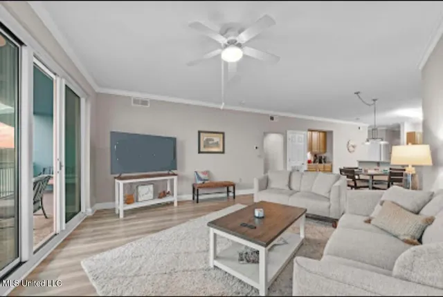 $347,500 | 2230 Beach Drive, Unit 302, Gulfport, MS 39507