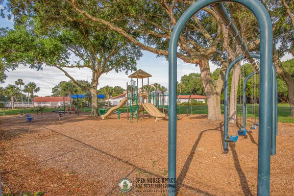 $299,000 | 1700 Prestwick Place, St. Augustine, FL 32086