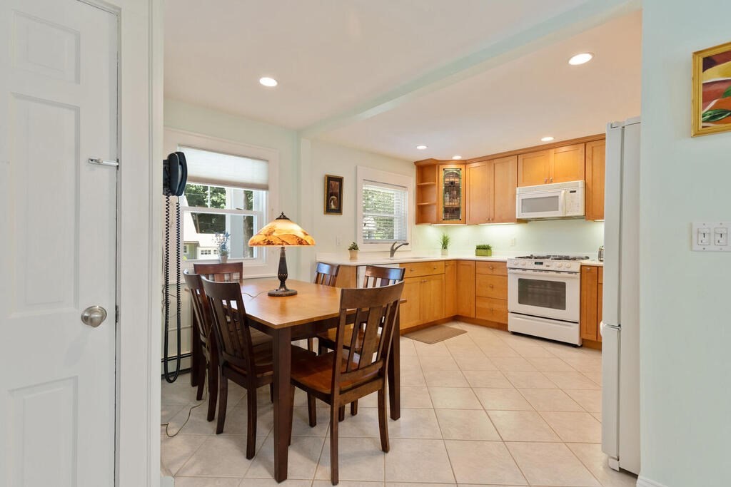15 Ronaele Road Medford, MA 02155 - Photo 13 of 31 Gallery Image 13