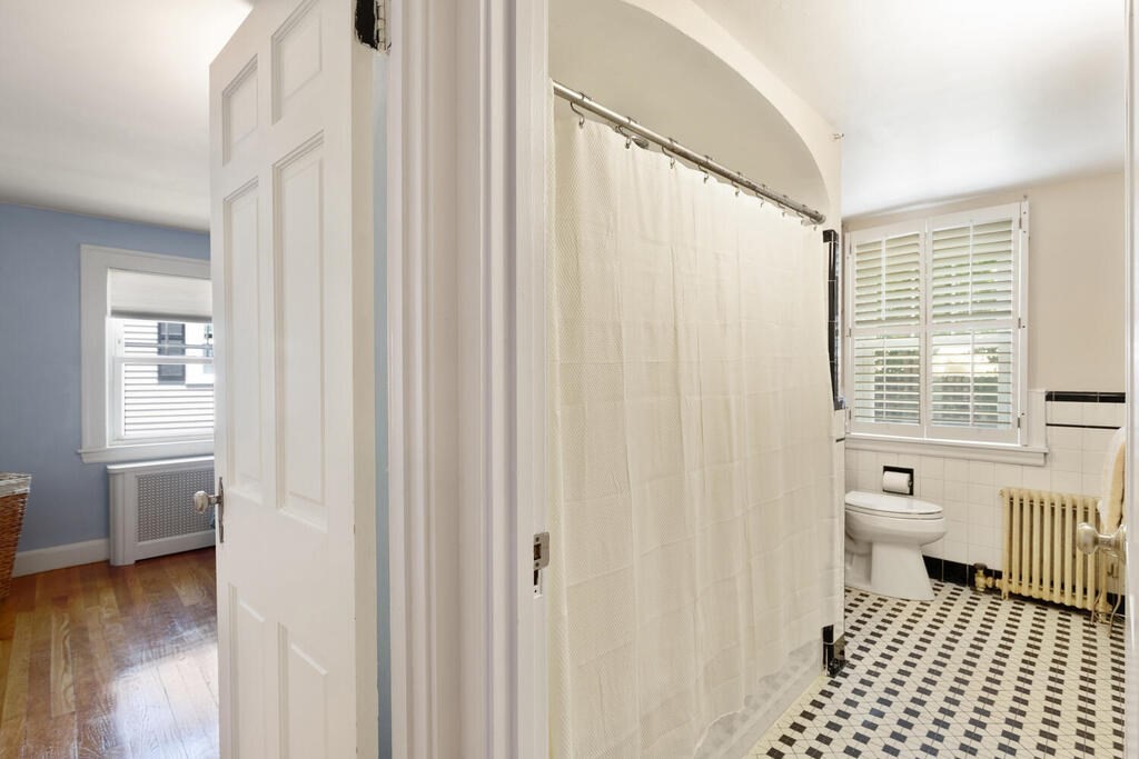 15 Ronaele Road Medford, MA 02155 - Photo 24 of 31 Gallery Image 24