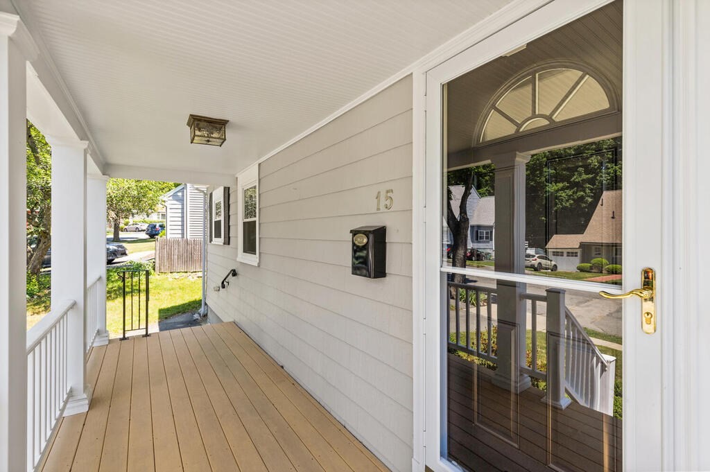 15 Ronaele Road Medford, MA 02155 - Photo 4 of 31 Gallery Image 4