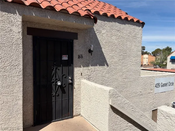 $190,000 | 4351 Gannet Circle, Unit 168, Las Vegas, NV 89103