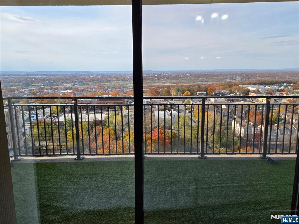 1275 15th Street, Unit PHB Fort Lee, NJ 07024 - Photo 8 of 14 a view of outdoor space with yard