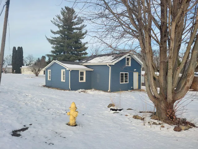$125,000 | 2455 North Street, Beloit, WI 53511