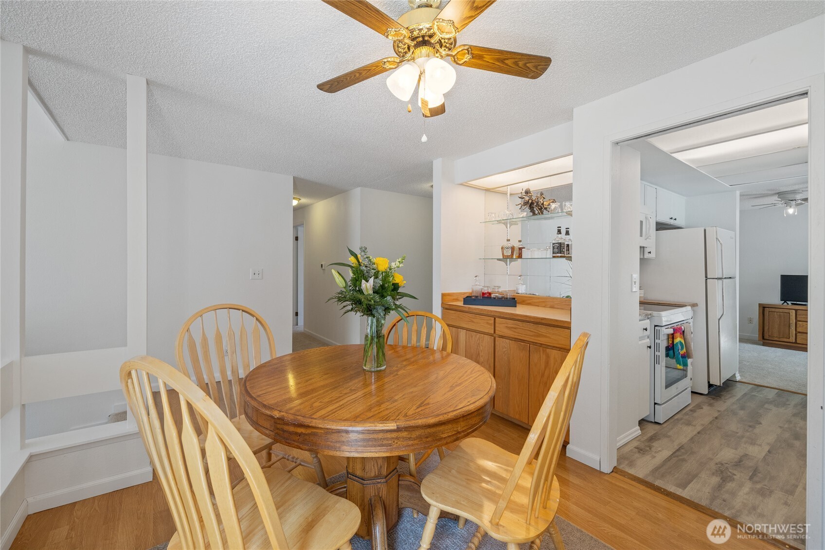 3207 Southwest 319th Street, Unit 48 Federal Way, WA 98023 - Photo 10 of 40