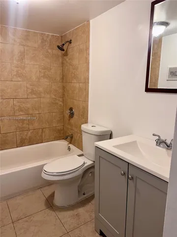 $2,300 | 9678 Fontainebleau Boulevard, Unit 111, Miami, FL 33172