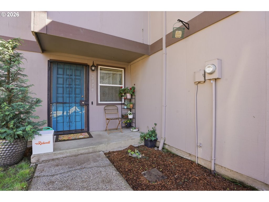 2379 Southeast 112th Avenue, Unit 2 Portland, OR 97216 - Photo 1 of 36