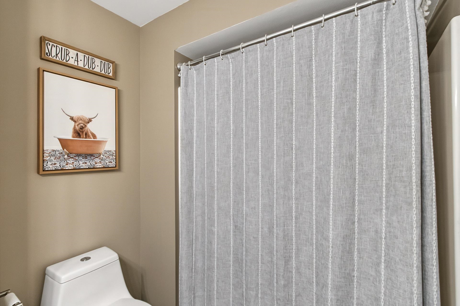 6649 Raymond Road, Unit 10 Madison, WI 53711 - Photo 27 of 39 Gallery Image 27