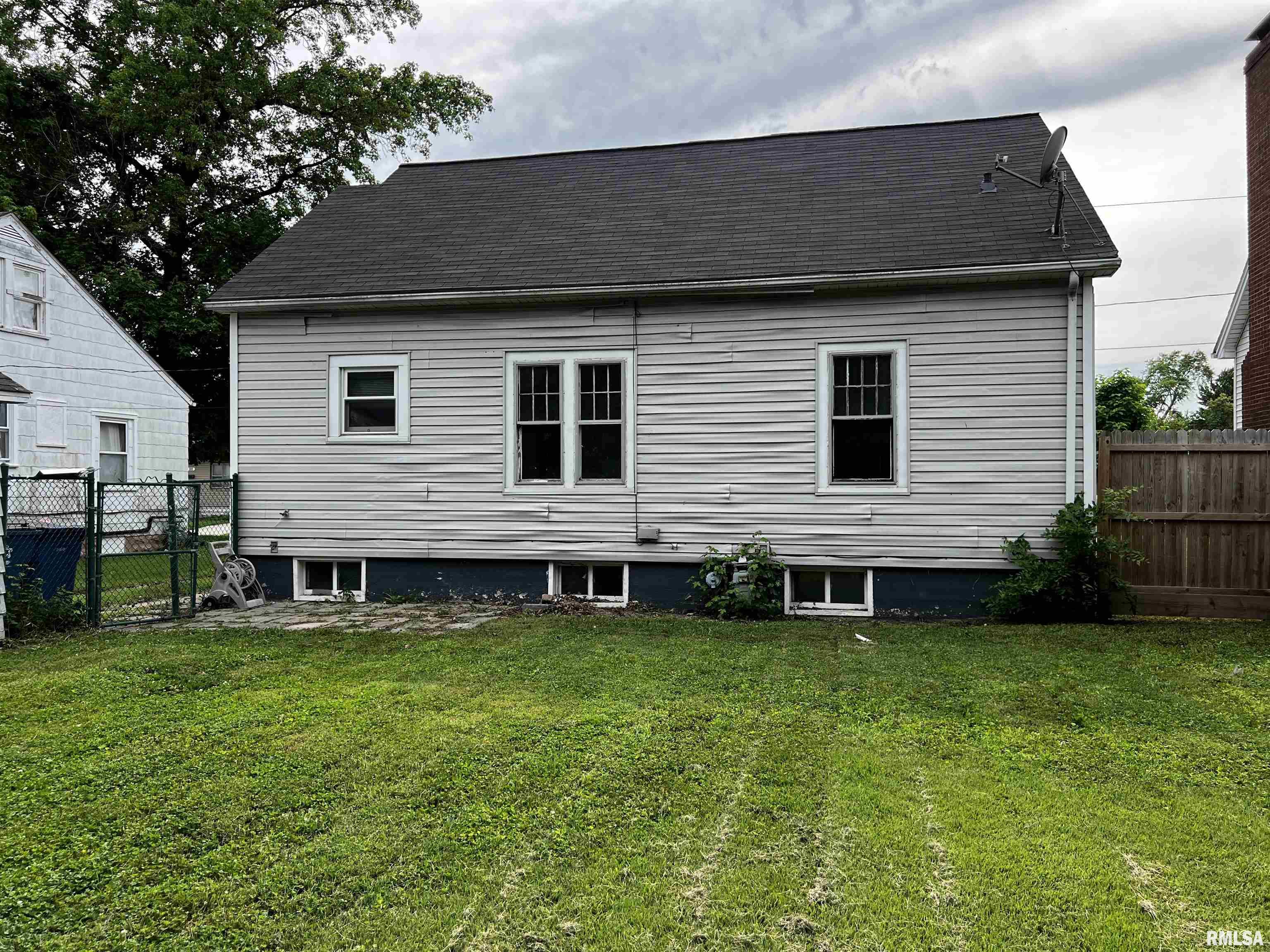 508 South 19th Street Mount Vernon, IL 62864 - Photo 4 of 25