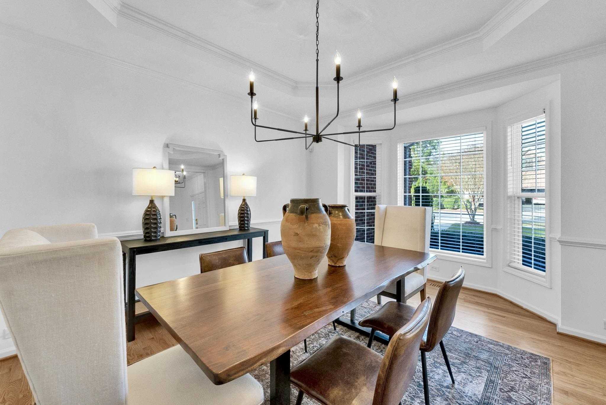 Large bay window allowing tons of natural light! Dining Room