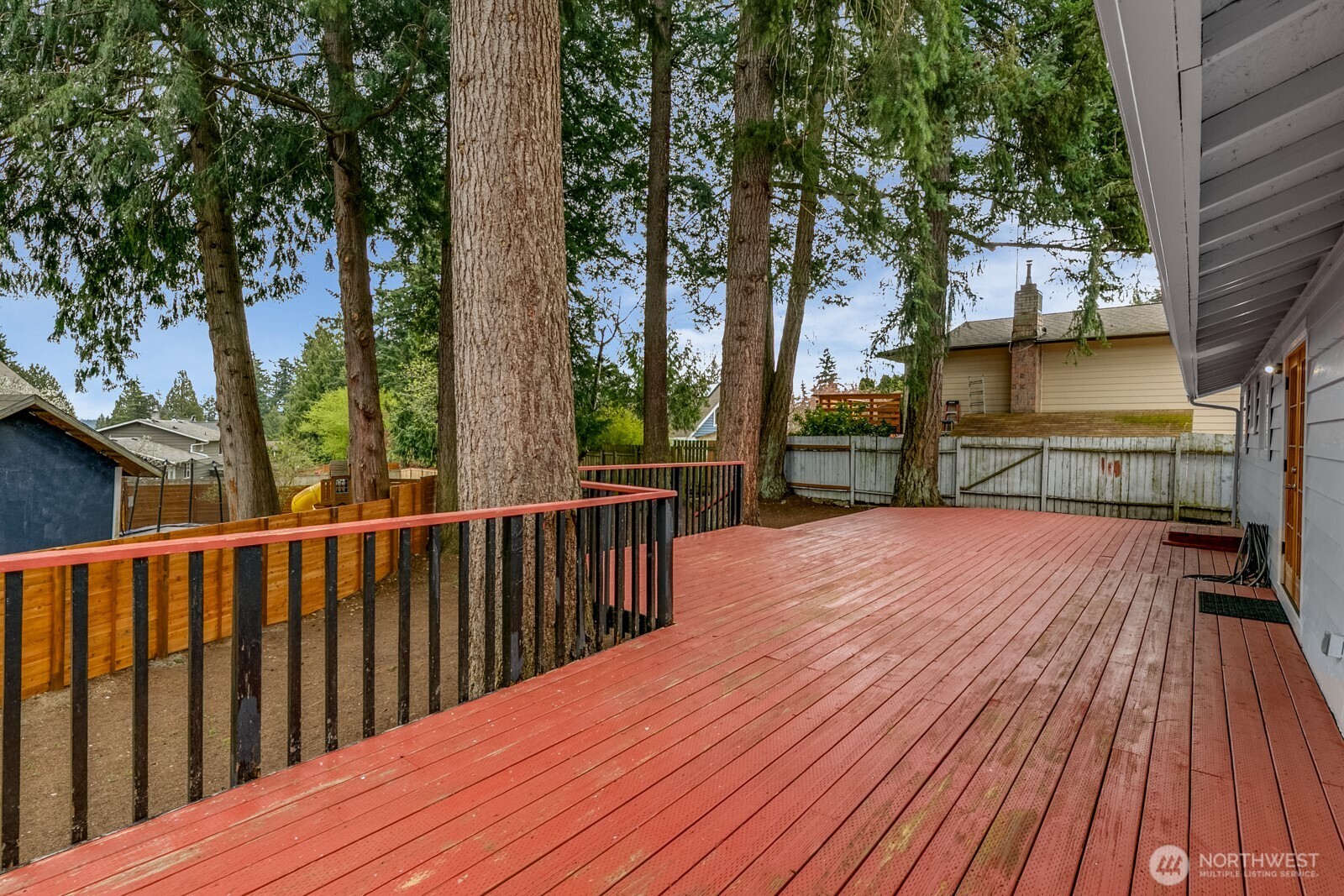 21713 Meridian Avenue South Bothell, WA 98021 - Photo 17 of 25