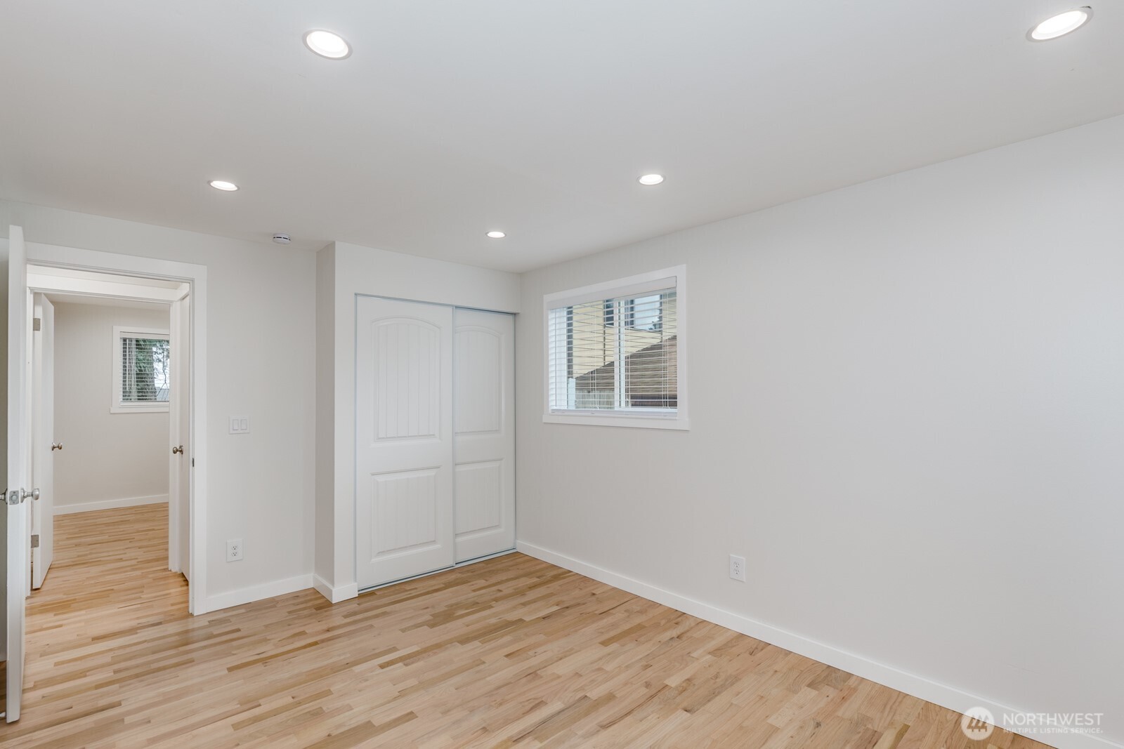 21713 Meridian Avenue South Bothell, WA 98021 - Photo 22 of 25