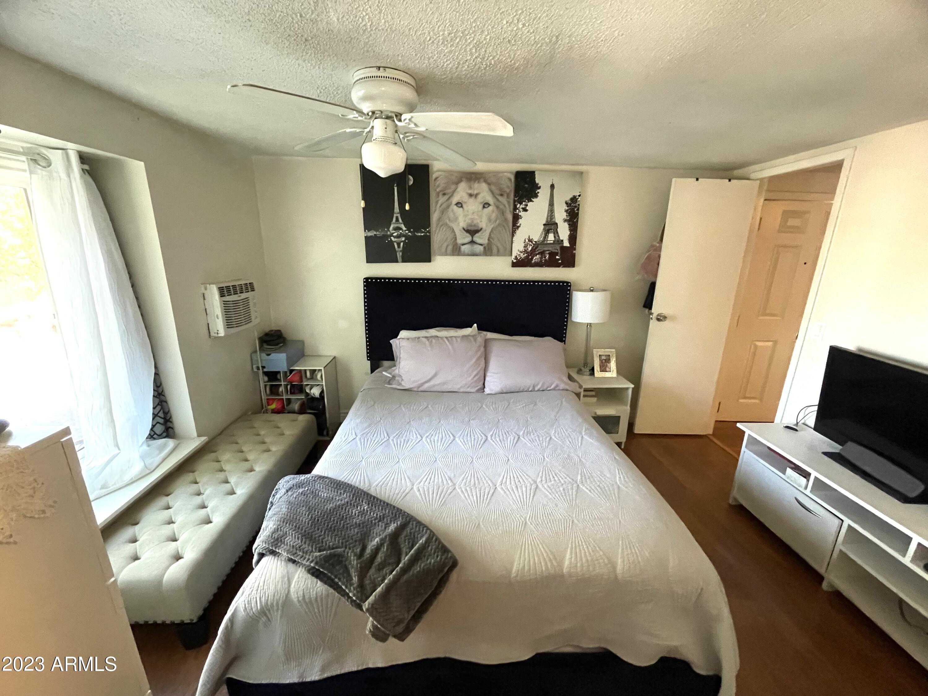3140 West Osborn Road, Unit 115 Phoenix, AZ 85017 - Photo 9 of 17 Master bedroom