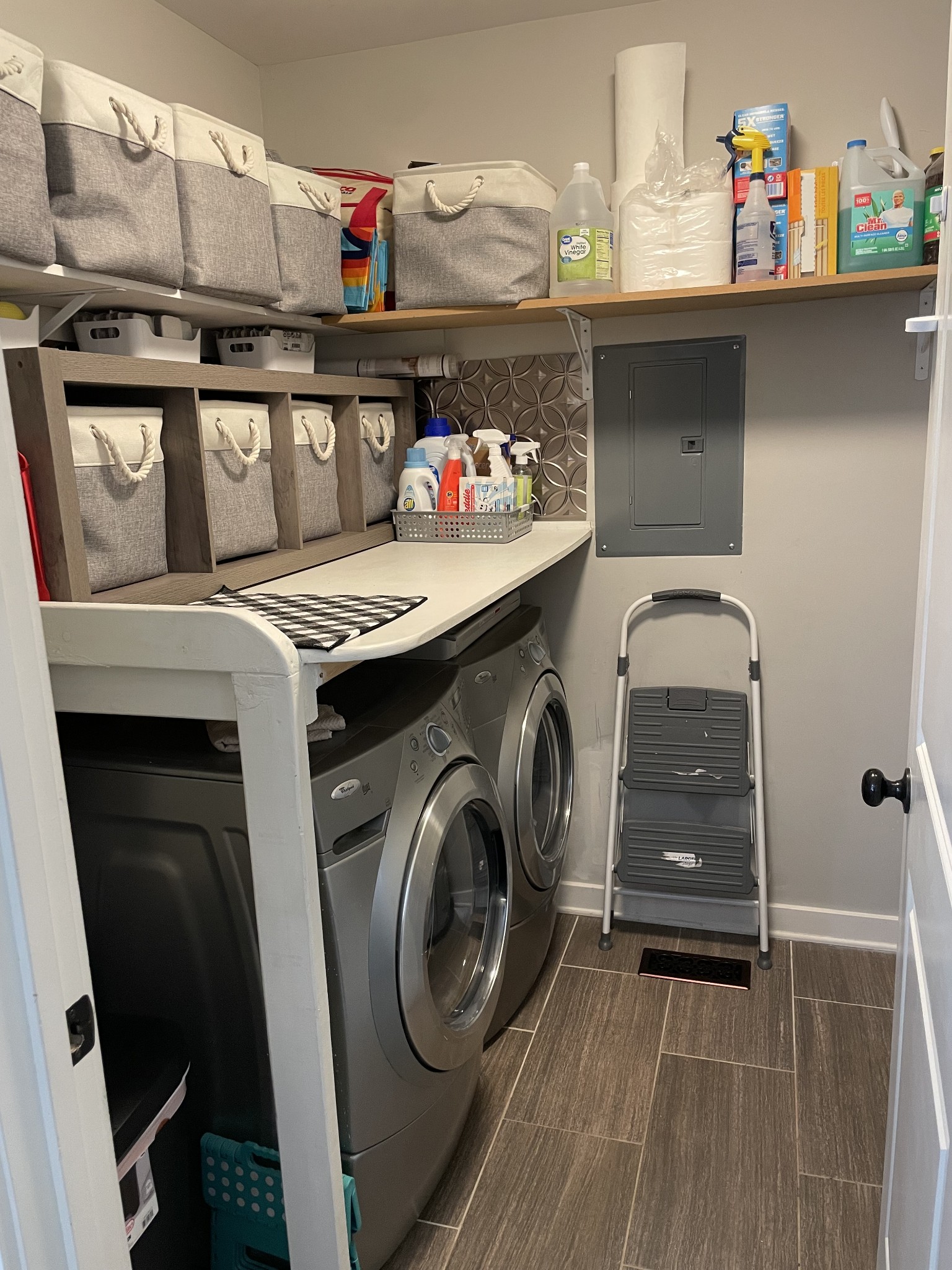 3716 Baggett Road Springfield, TN 37172 - Photo 17 of 40 a utility room with dryer and washer