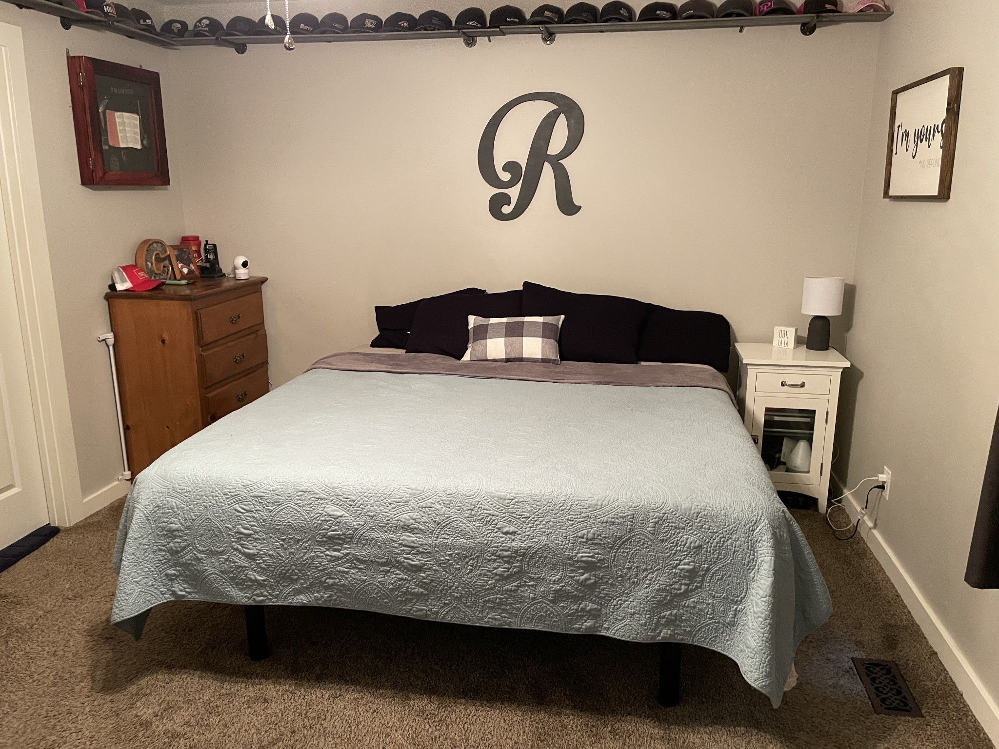 3716 Baggett Road Springfield, TN 37172 - Photo 25 of 40 a bedroom with a bed and dresser