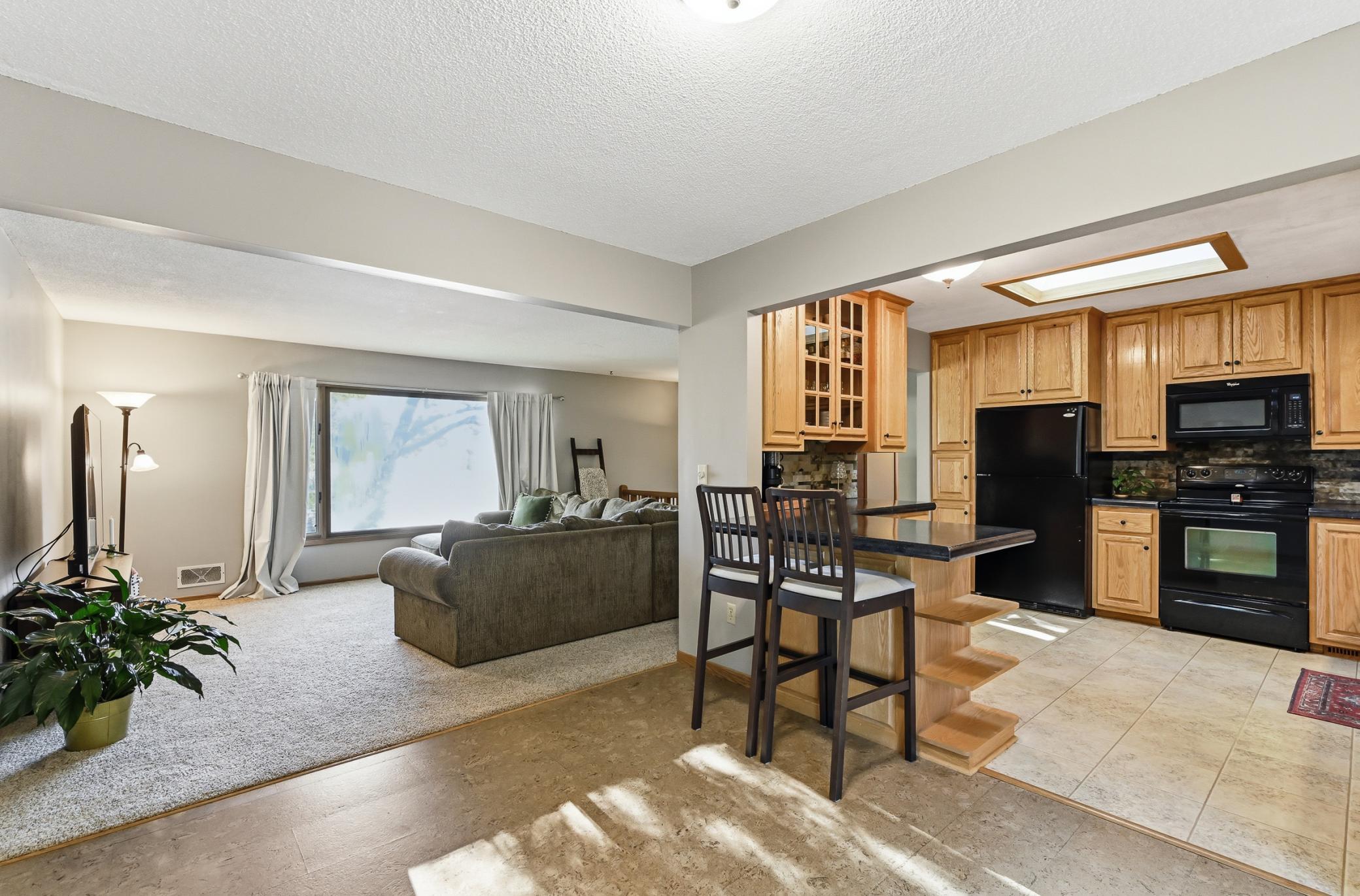 2332 11th Avenue Northwest Rochester, MN 55901 - Photo 5 of 26