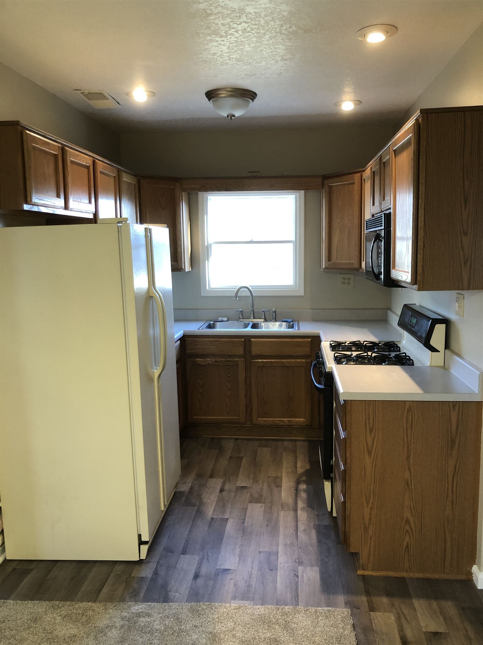 1712 West Monroe Street Decatur, IN 46733 - Photo 16 of 16
