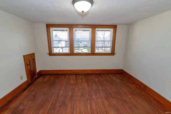 $199,900 | 1610 Lane Avenue, Elkhart, IN 46516