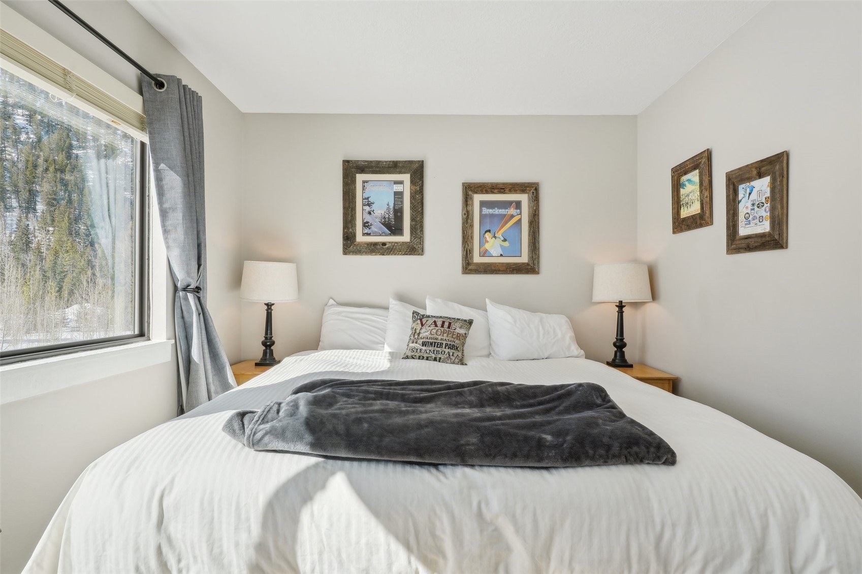 1944 Soda Ridge Road, Unit 1228 Keystone, CO 80435 - Photo 27 of 46 Bedroom with multiple windows