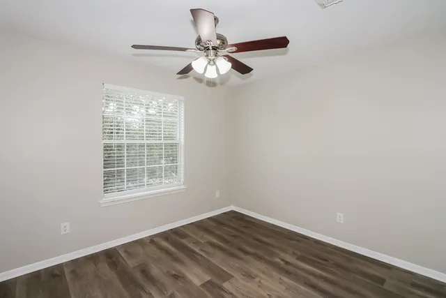 $2,175 | 6207 Winter Oak Street, Pearland, TX 77584