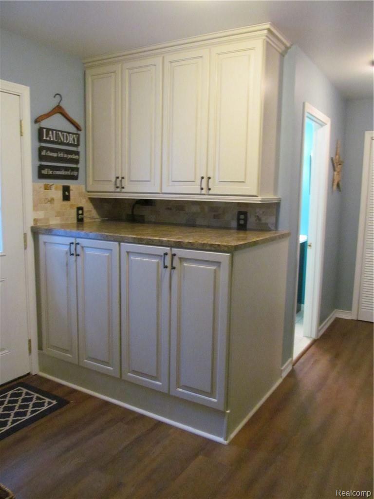 20132 Hickory Ridge Road Holly, MI 48442 - Photo 29 of 91 IMG_0049.JPG