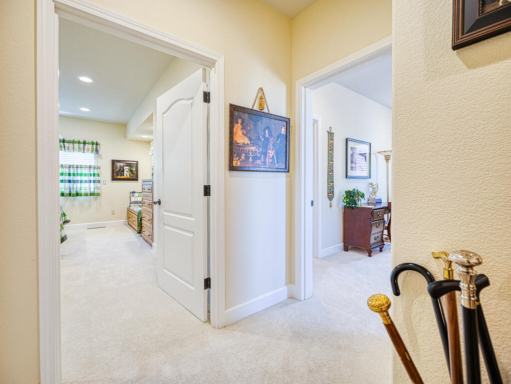 6447 Cooper's Hawk Road Klamath Falls, OR 97601 - Photo 66 of 80 Coopers Hawk-71