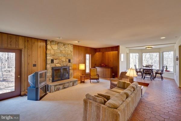 7580 Potomac Fall Road McLean, VA 22102 - Photo 1 of 18 Family Room