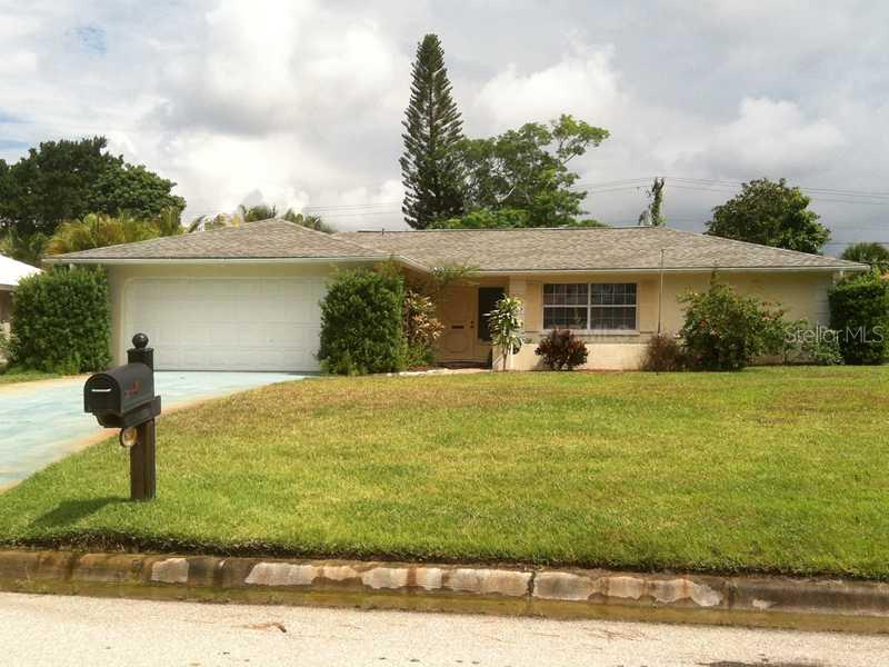 624 Alhambra Road Venice, FL 34285 - Photo 1 of 1 Exterior Front