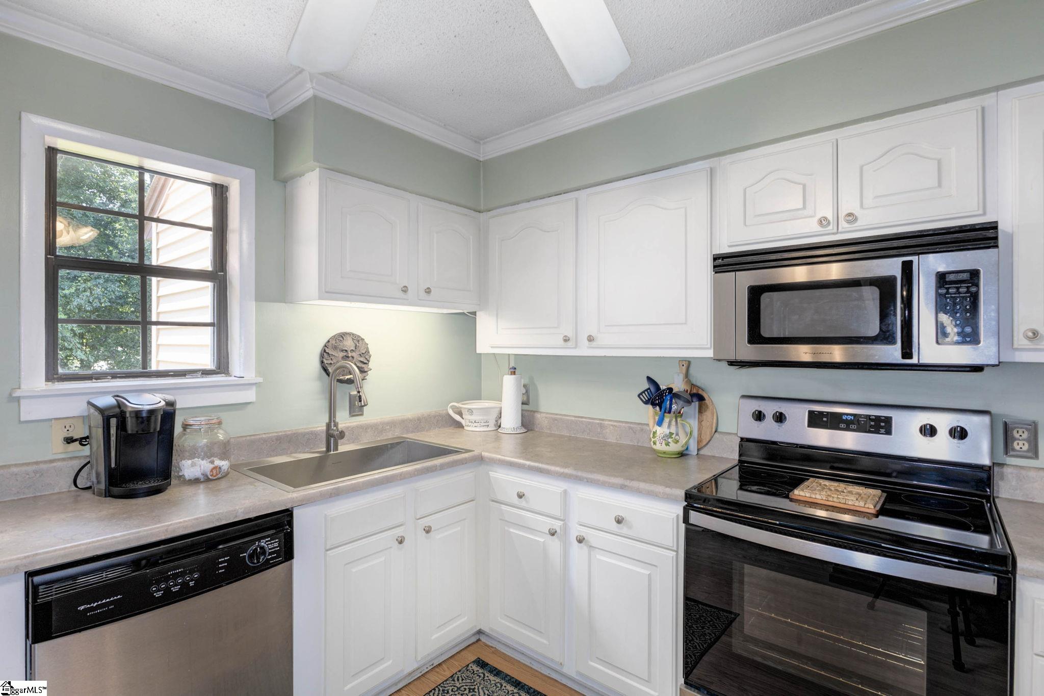 812 Reid School Road, Unit 46 Taylors, SC 29687 - Photo 9 of 32 Gallery Image 9